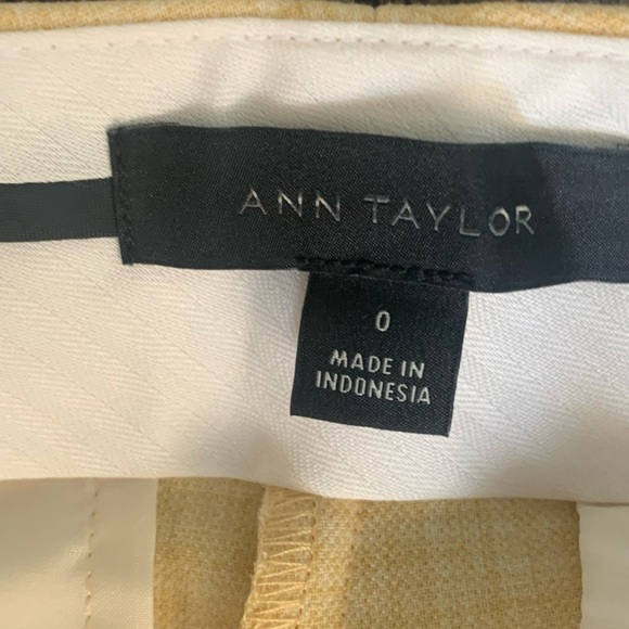 NWOT Ann Taylor woman’s trousers - Picture 3 of 3